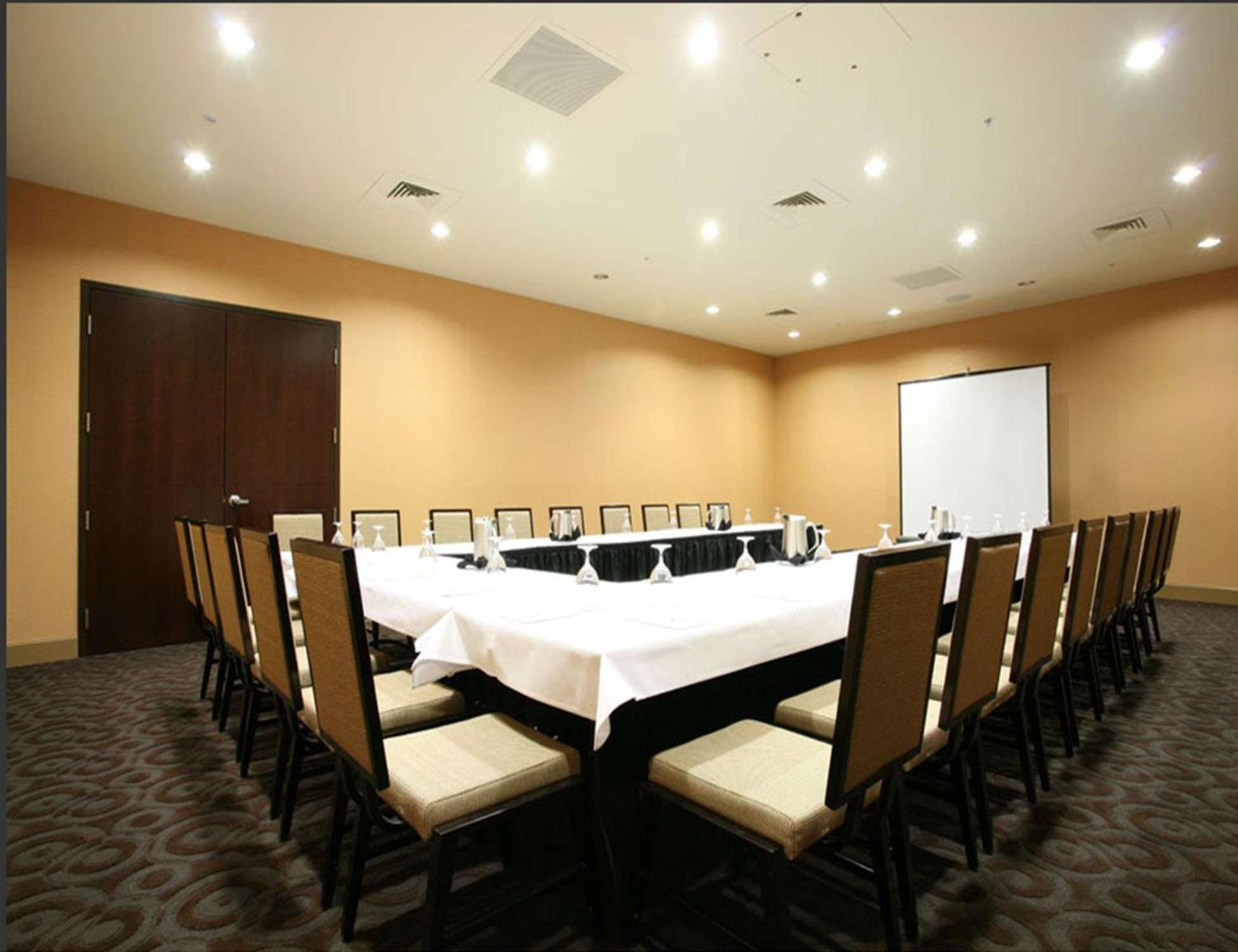 Embassy Suites By Hilton Salt Lake West Valley City Extérieur photo